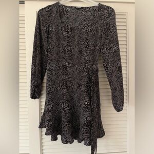 Express Black and White Long Sleeve Dress